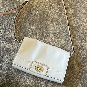 Kate Spade crossbody clutch